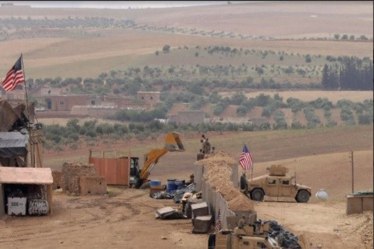 База США в Сирии подверглась ракетной атаке