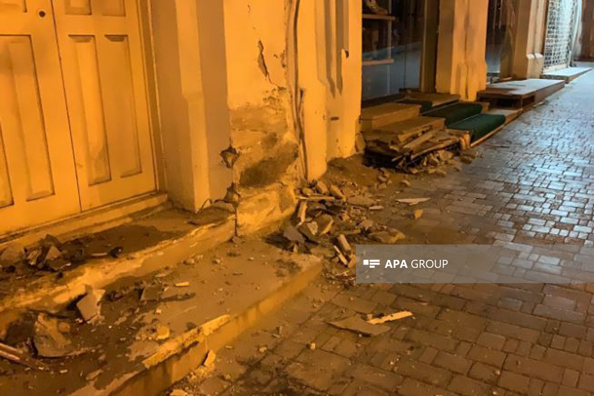 В Насиминском районе Баку произошла авария с летальным исходом -ФОТО 