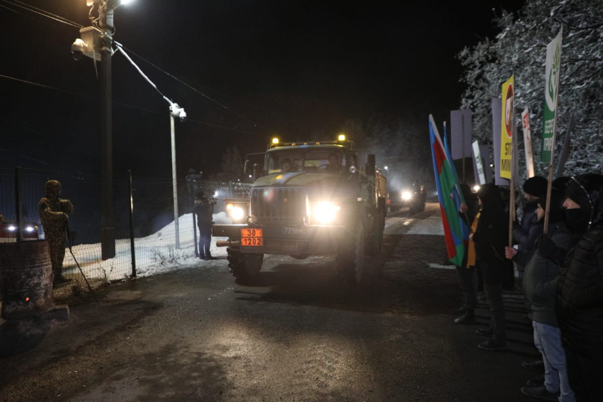 По дороге Лачин-Ханкенди беспрепятственно проехали 46 автомобилей РМК-ФОТО 