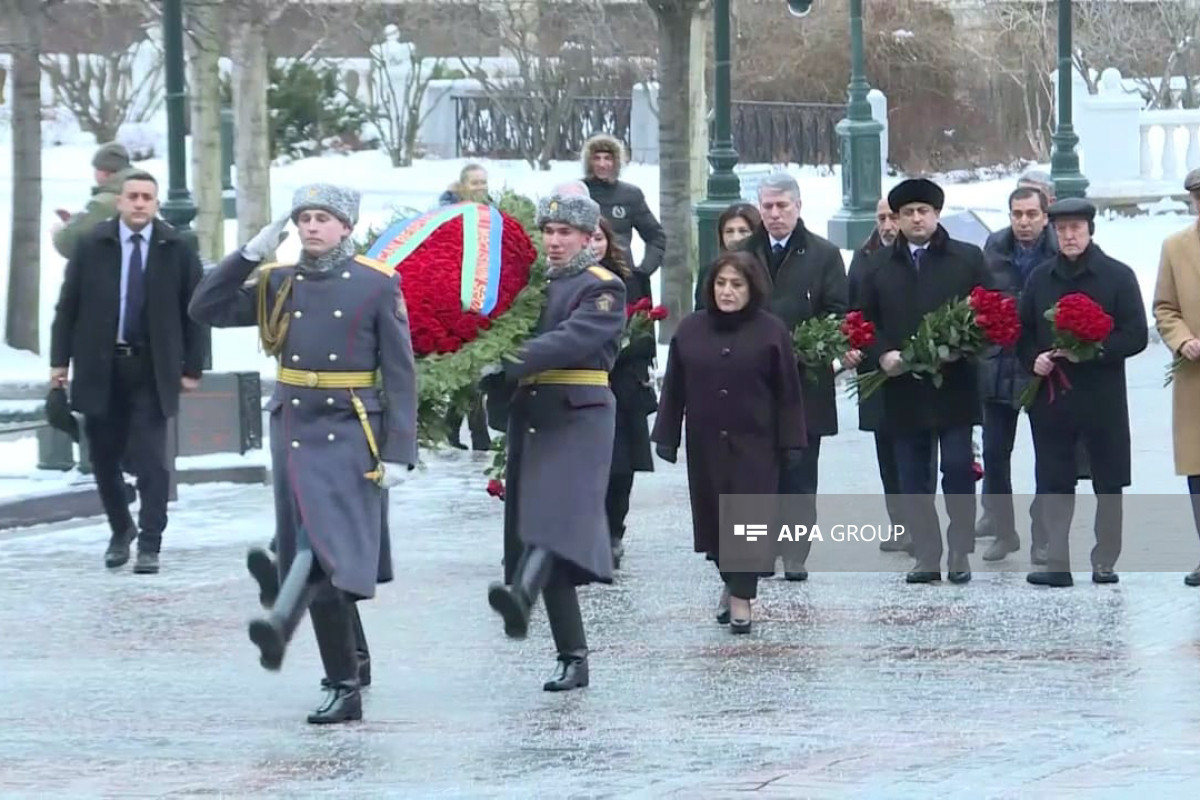 Начался визит Сахибы Гафаровой в Россию -ФОТО 