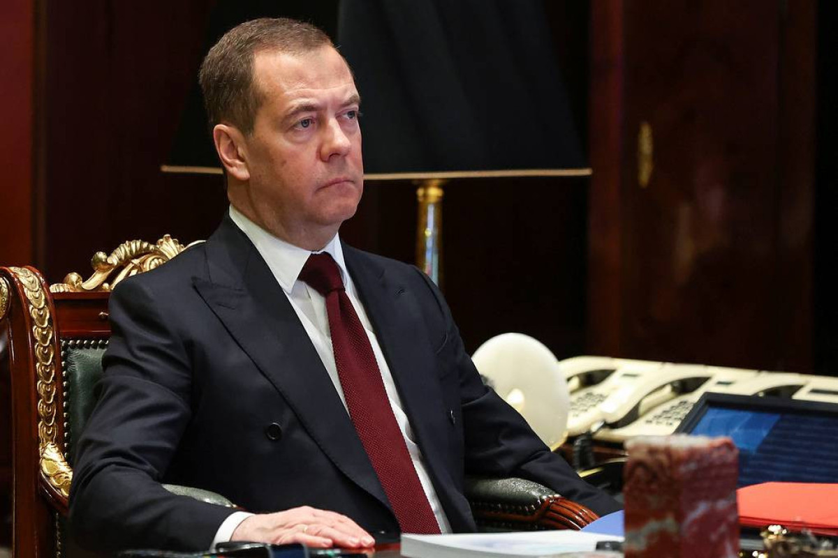 Дмитрий Медведев