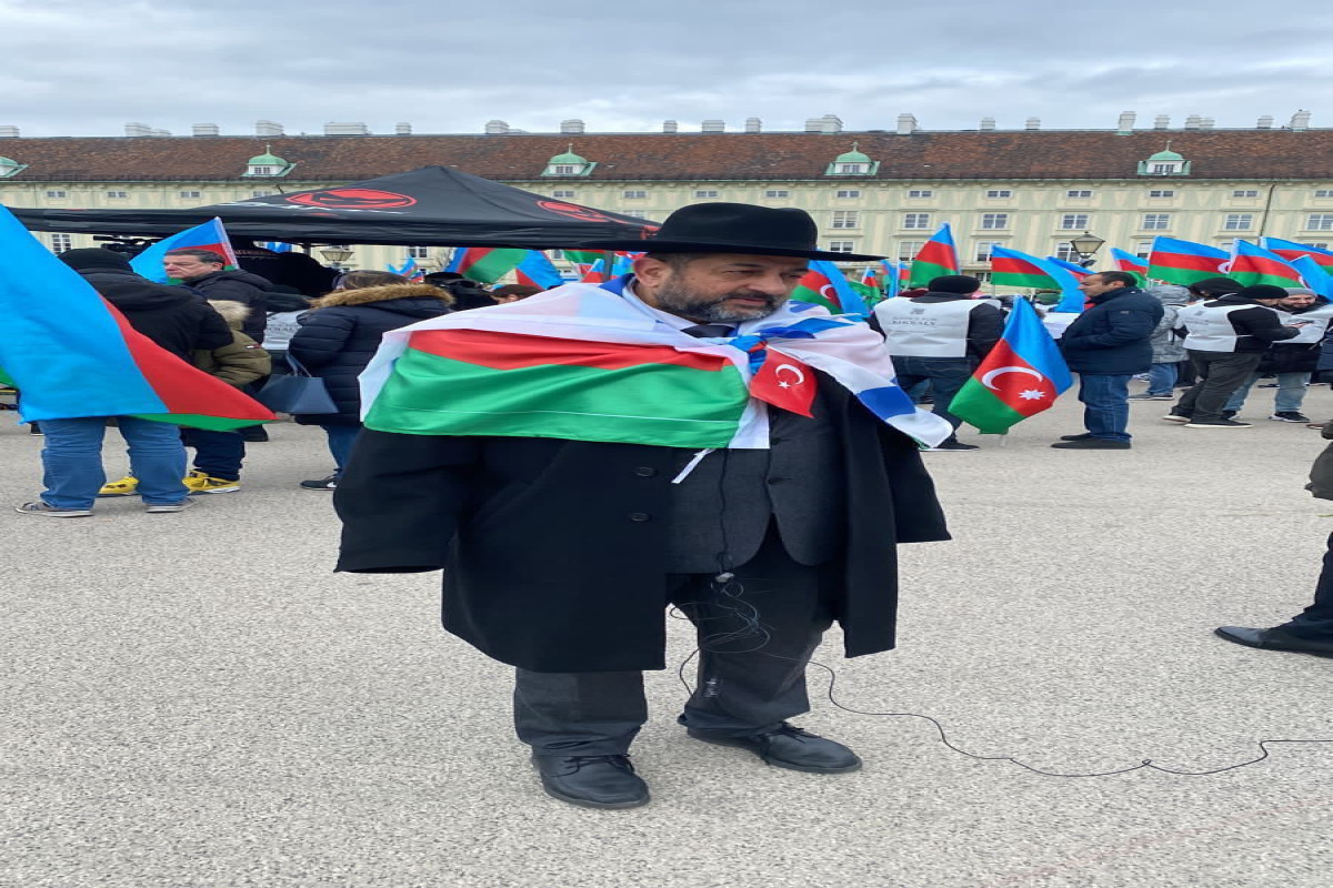 В Вене прошел Общеевропейский карабахский митинг в связи с 31-й годовщиной Ходжалинского геноцида