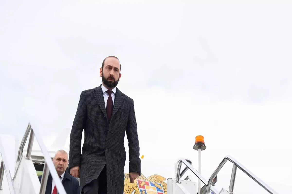 Мирзоян посетит Женеву