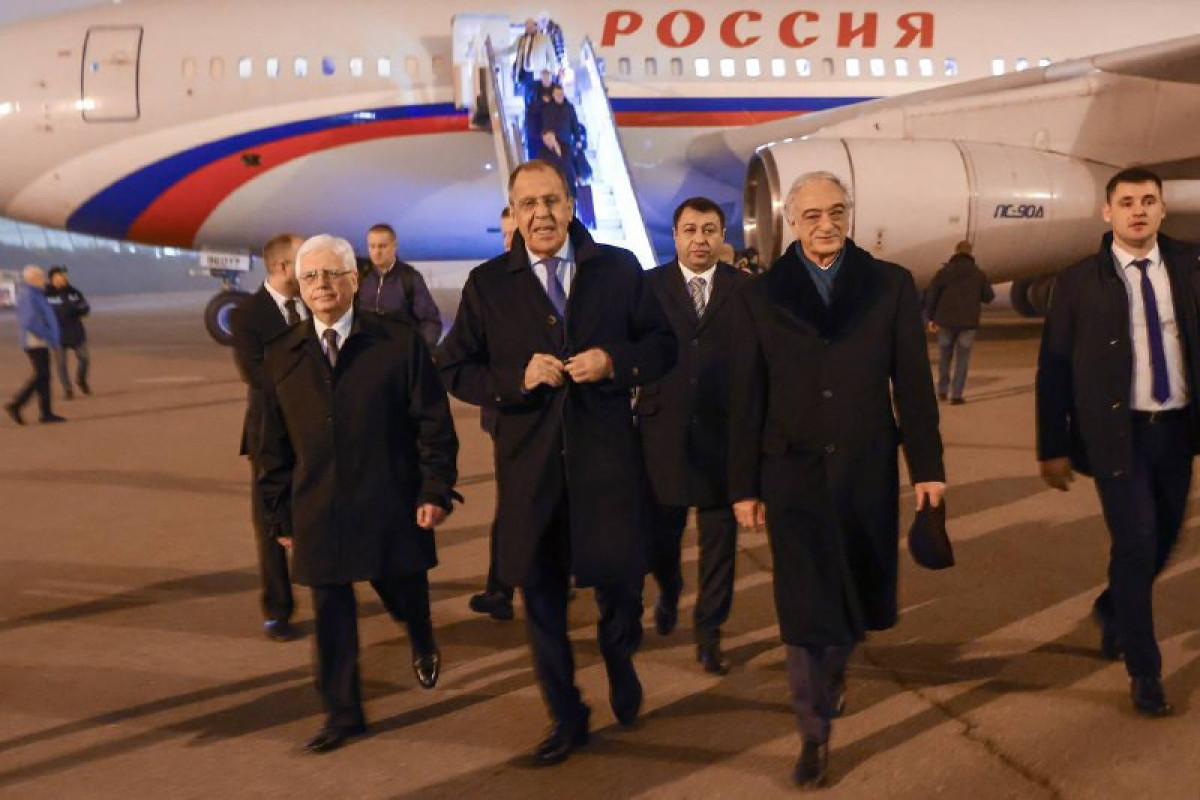 Сергей Лавров прибыл с визитом в Азербайджан