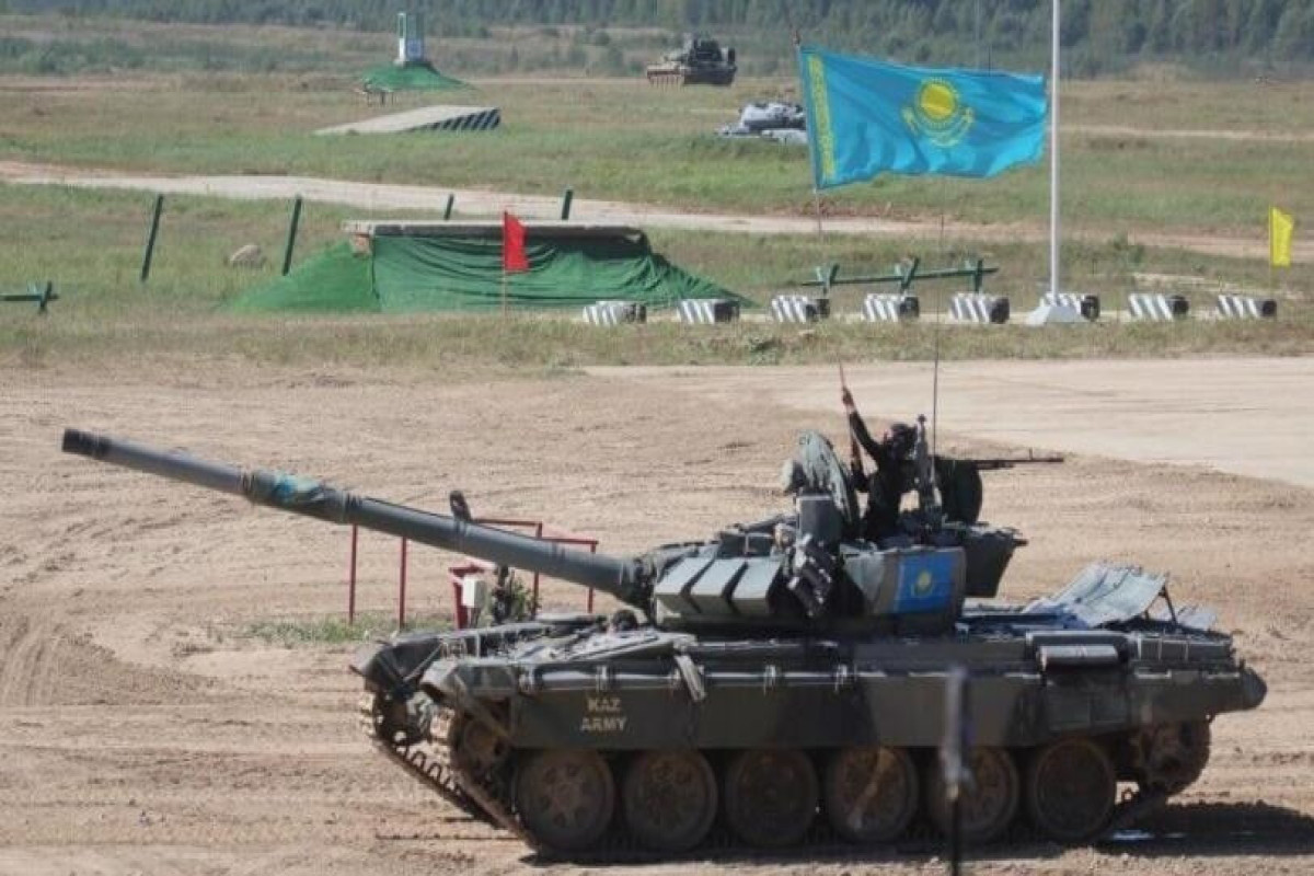В Казахстане опровергли отправку военной техники в Украину
