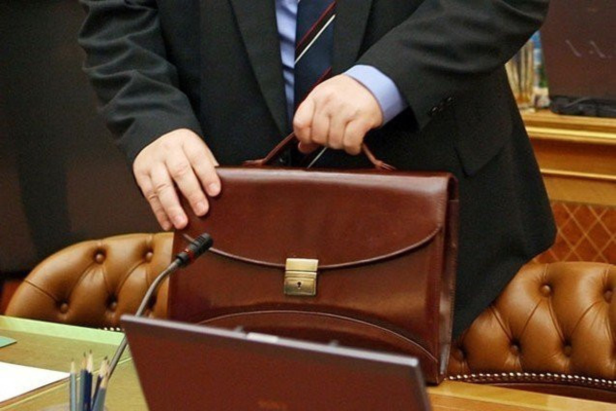 Министр сельского хозяйства Нахчыванской Автономной Республики освобожден от должности
