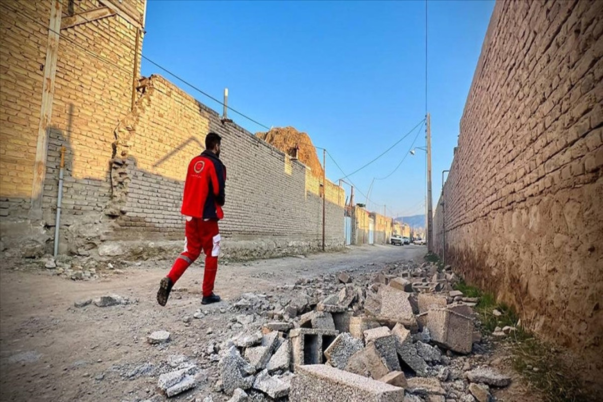При землетрясении в иранском городе Хой пострадали 120 человек-ОБНОВЛЕНО 