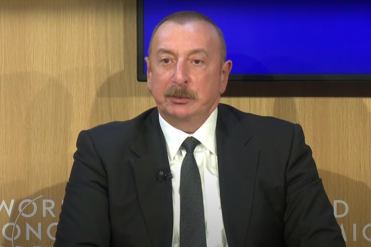 Президент Ильхам Алиев
