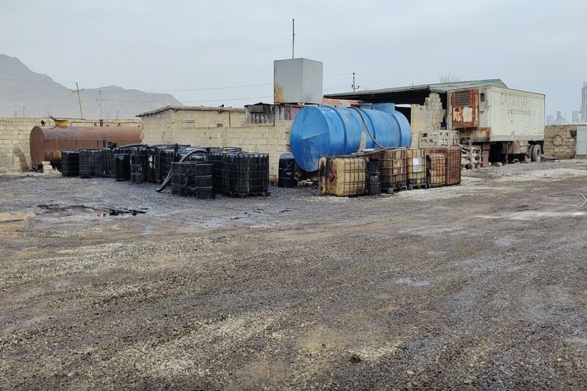 МЧС предотвратило незаконную продажу  нефтепродуктов в Баку
