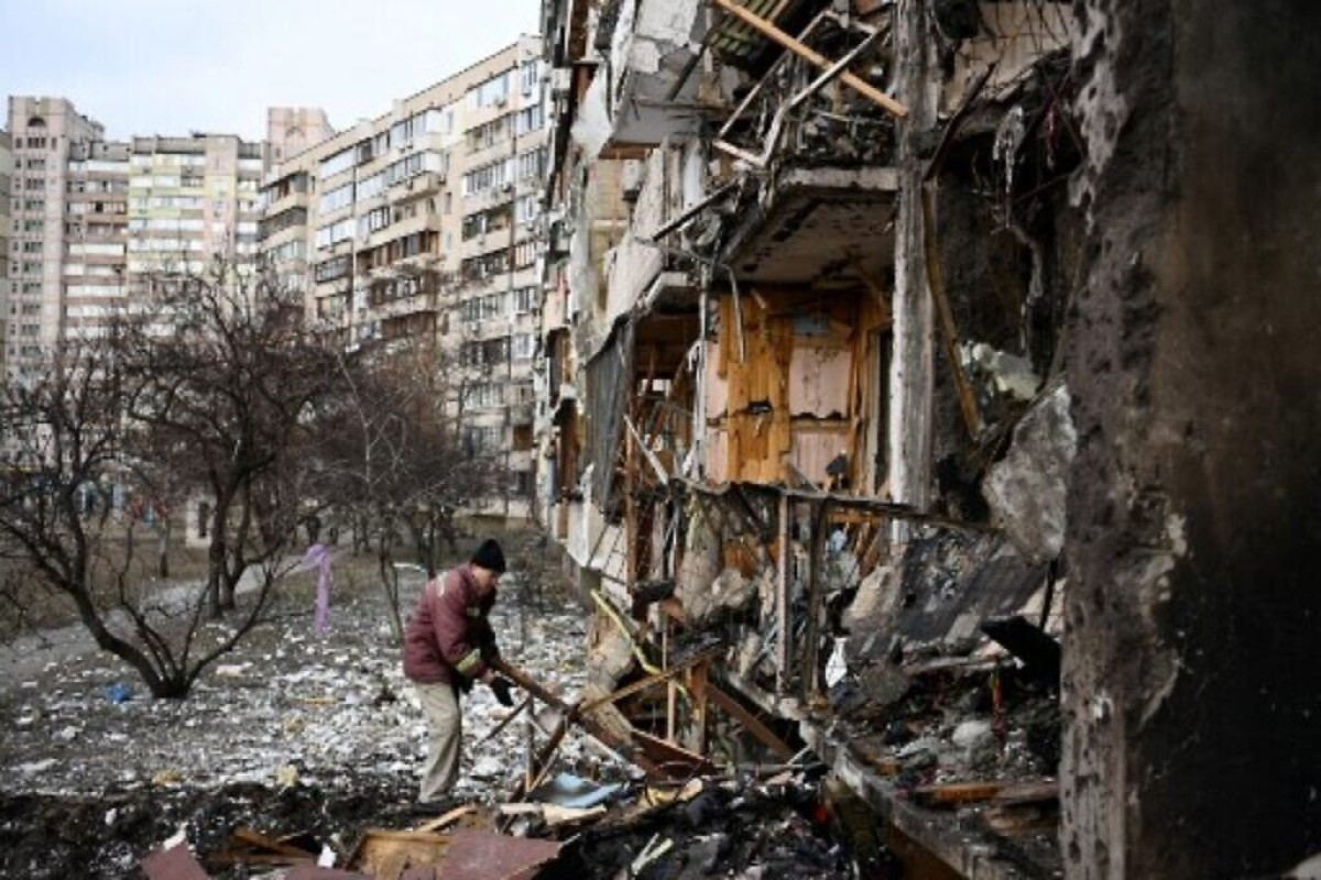 В результате ударов России по Киеву есть погибшие и раненые
