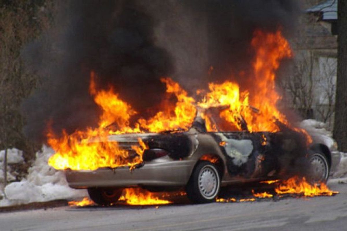 В 2022 году в Азербайджане сгорело 362 транспортных средства