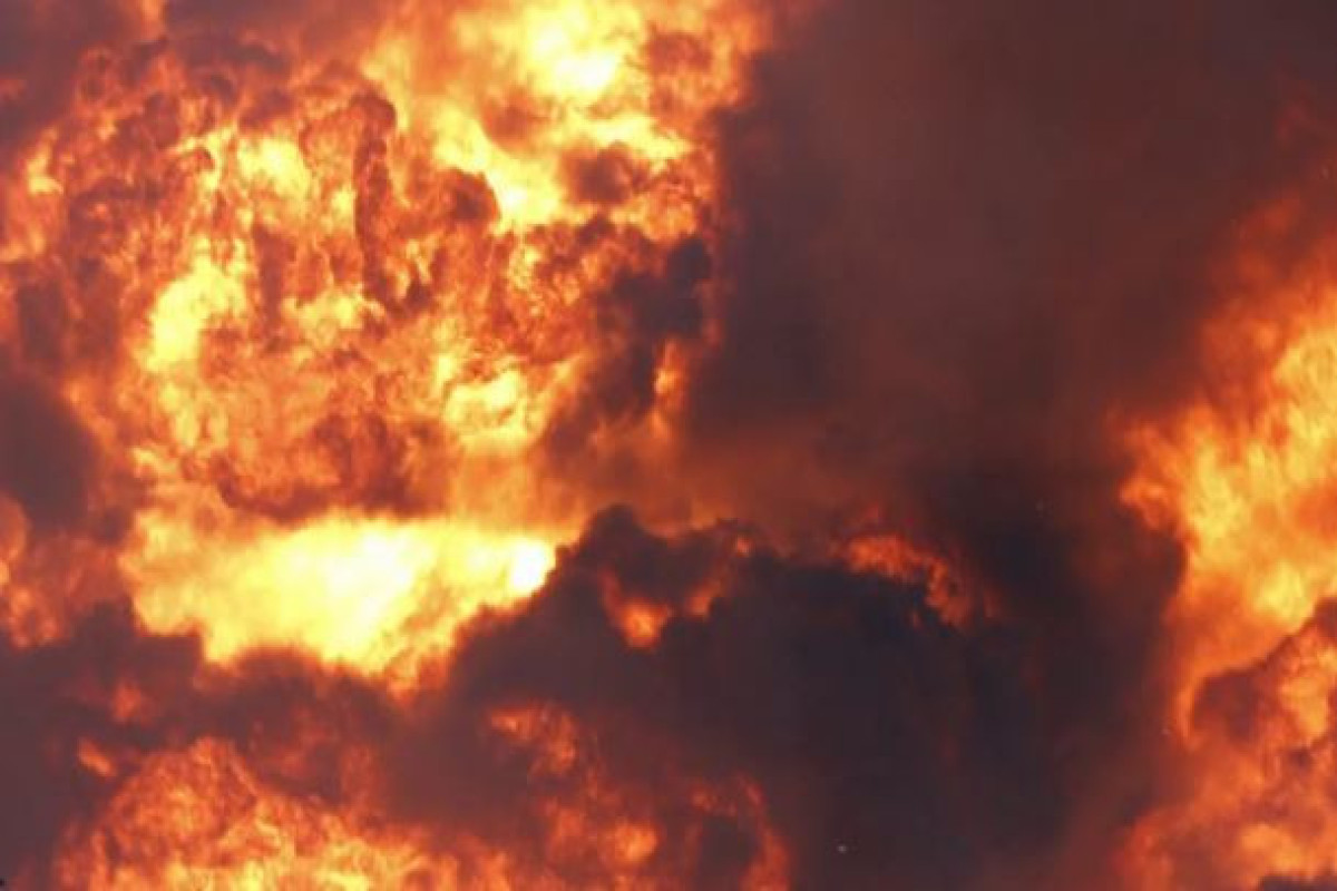 На химическом заводе на востоке Китая произошел взрыв