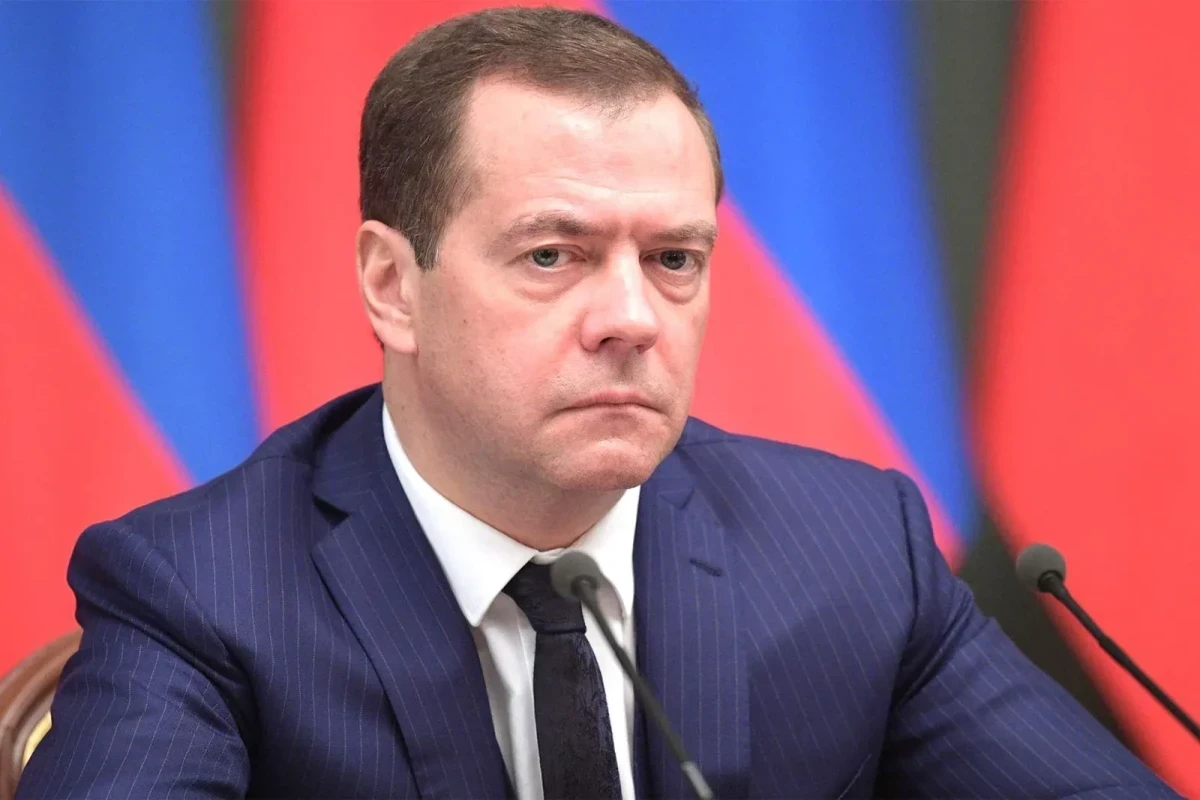 Медведев: Зерновая сделка в нынешнем виде не нужна