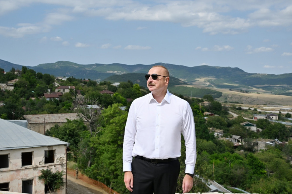 Президент Ильхам Алиев