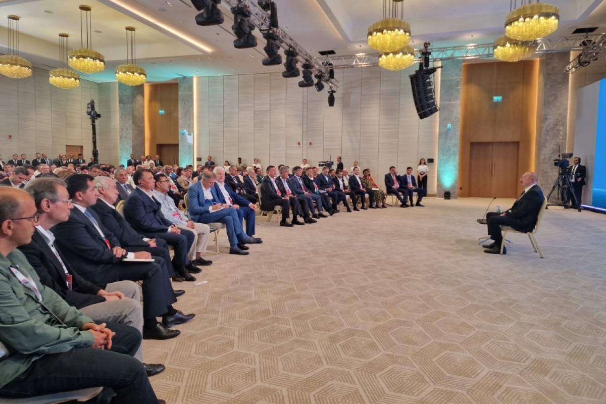 Президент Ильхам Алиев