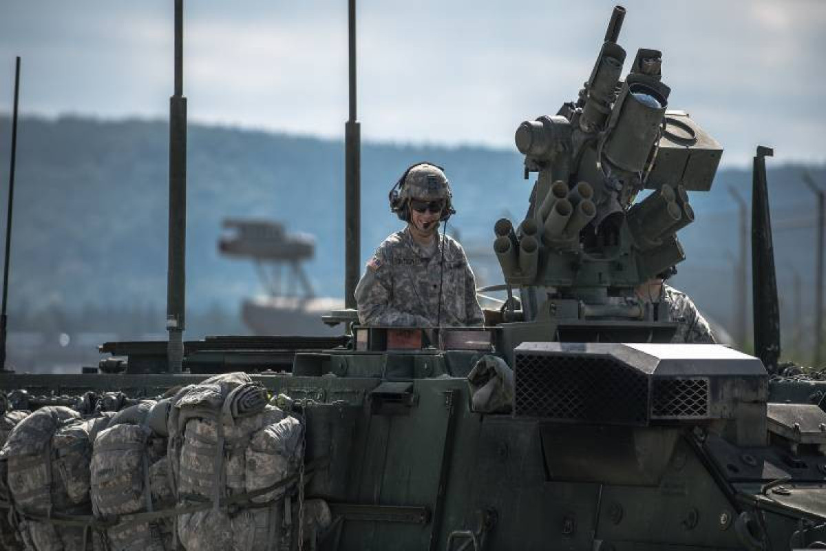 США отправят Украине в новом пакете военной помощи 32 БТР Stryker