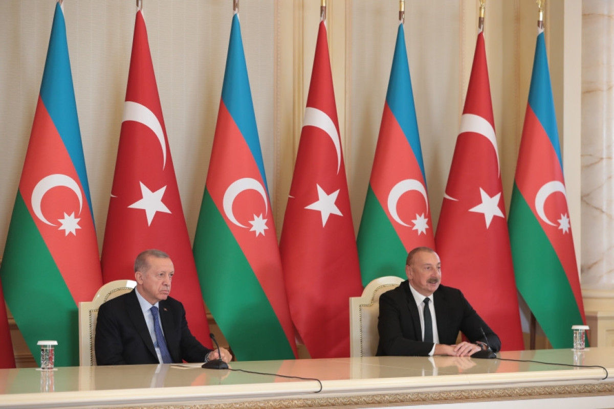 Президент Ильхам Алиев: Единство Турции и Азербайджана важно для региона, для тюркского мира