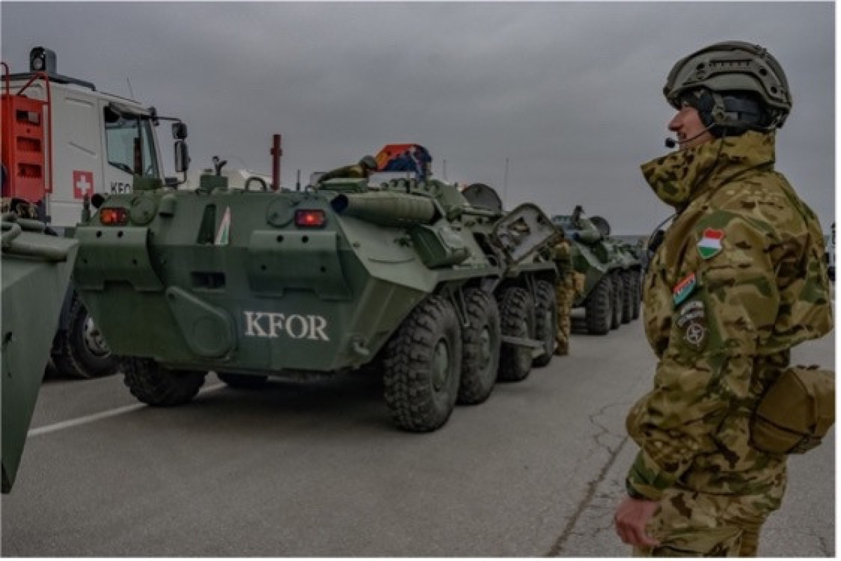 Британия увеличит военный контингент в рамках миссии НАТО в Косово