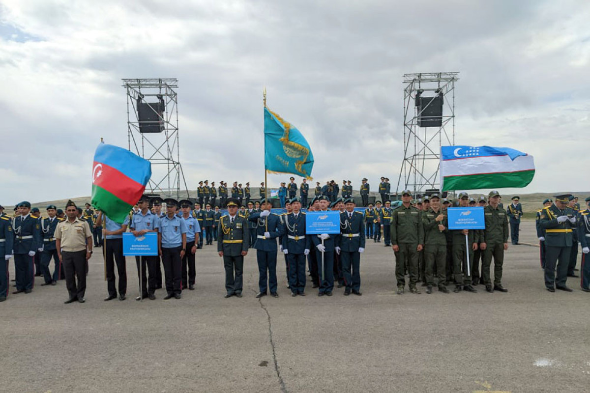 Проводятся состязания курсантов из Азербайджана, Казахстана и Узбекистана