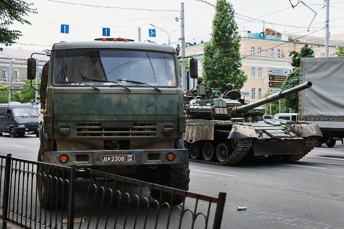 СМИ: В Воронеже произошло столкновение между ВС РФ и вагнеровцами