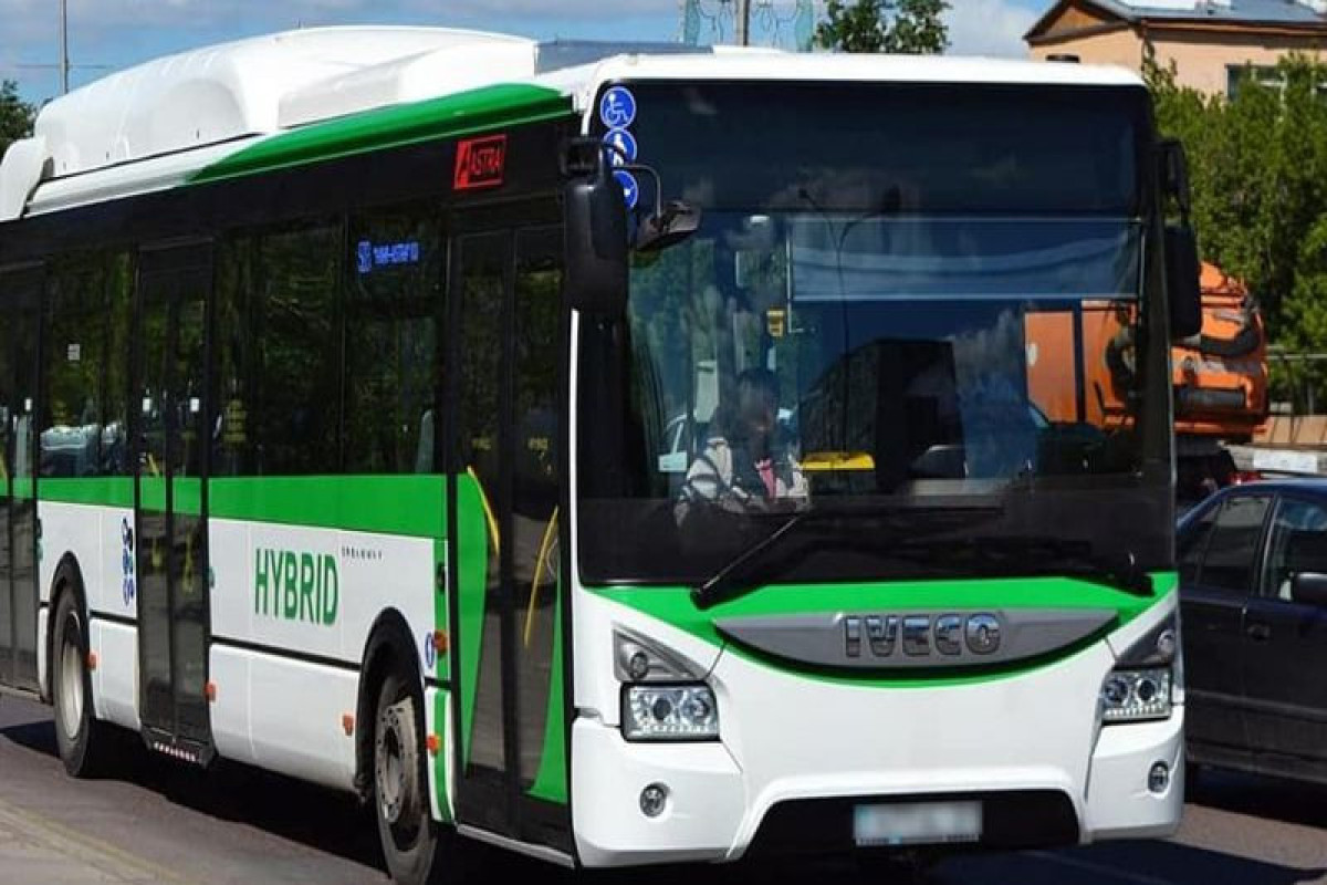В Астане изменят время работы общественного транспорта