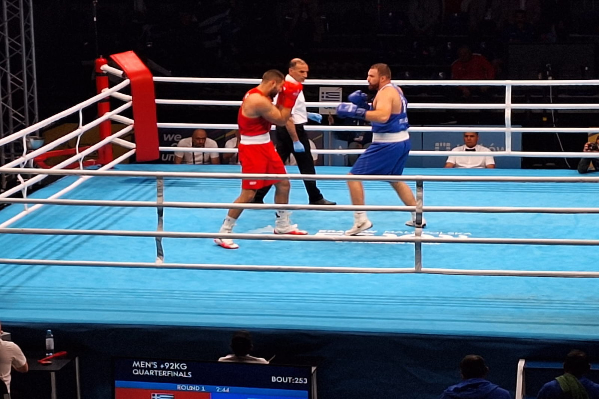 Азербайджанский боксер прошел в полуфинал Евроигр