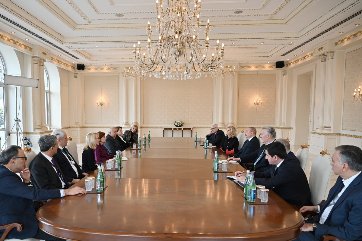 Президент: Присоединение к деятельности Центра Низами Гянджеви представителей из новых регионов является позитивным фактором
