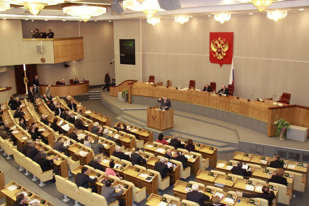 В российский парламент внесен законопроект о повышении призывного возраста