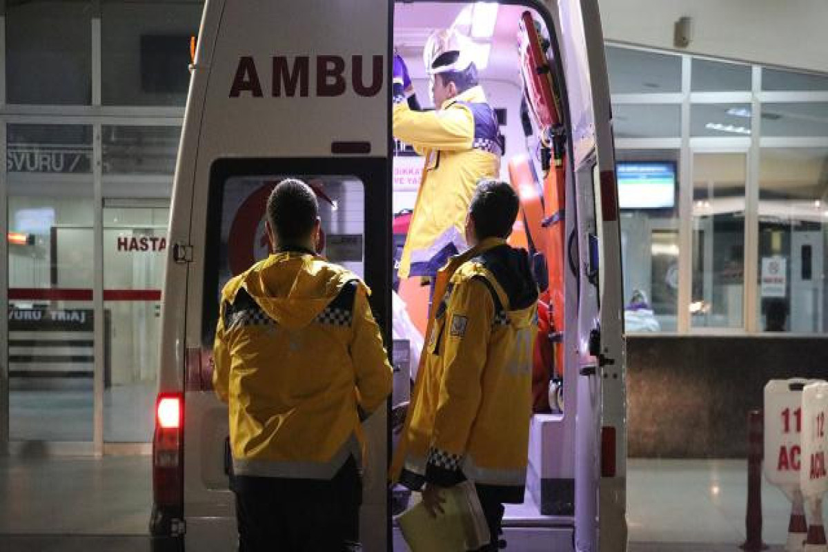 В результате обвала на шахте в Турции пострадали 7 рабочих