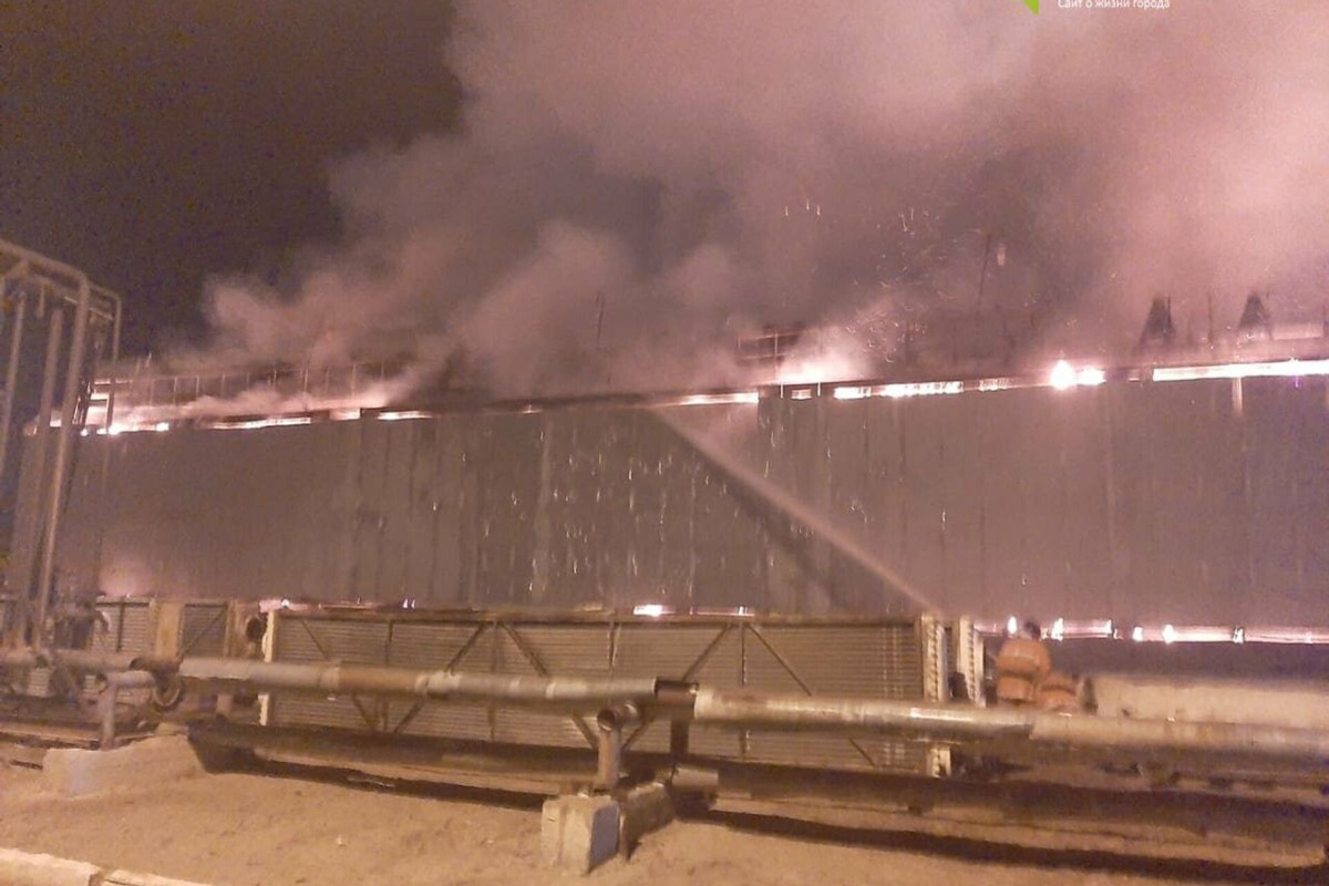 Крупный пожар произошел на газоперерабатывающем заводе в Казахстане