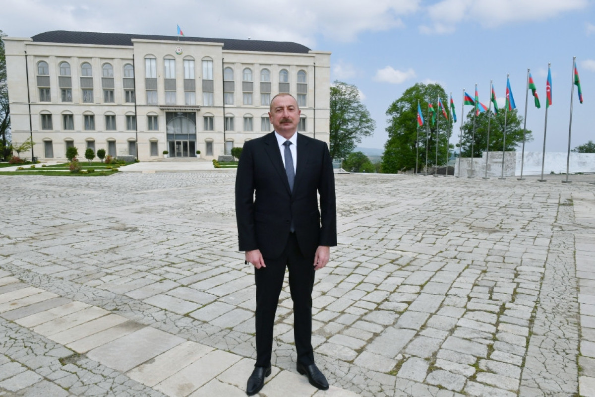 Президент Ильхам Алиев