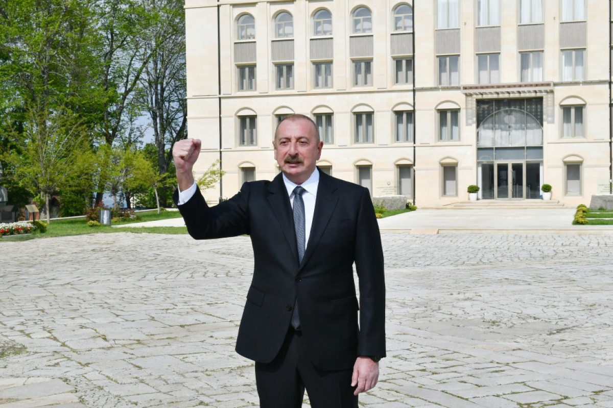 Президент Ильхам Алиев