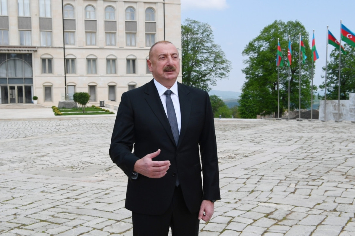 Президент Ильхам Алиев