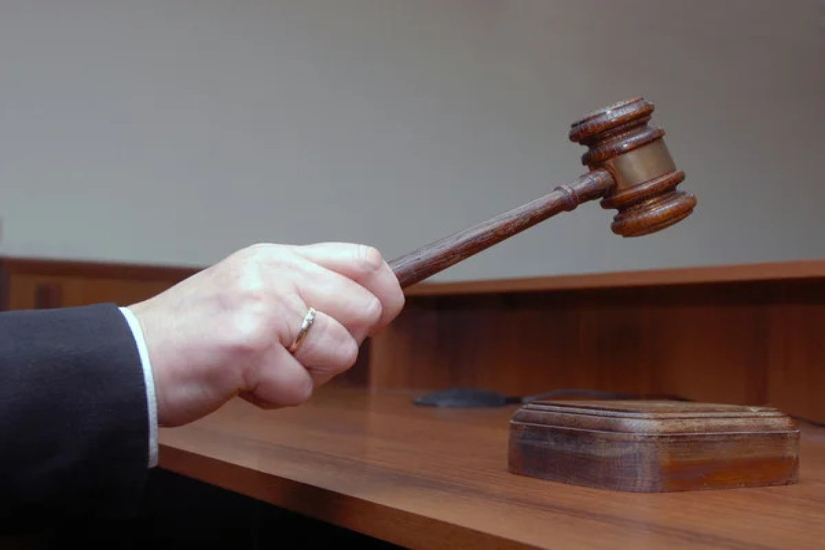 Суд вынес решение в отношении мужчины, задушившего жену своего брата-шехида