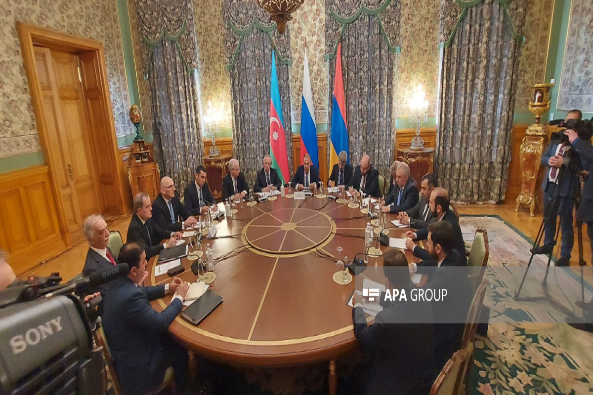Мирзоян: Достигнут прогресс по нескольким пунктам в проекте возможного мирного договора