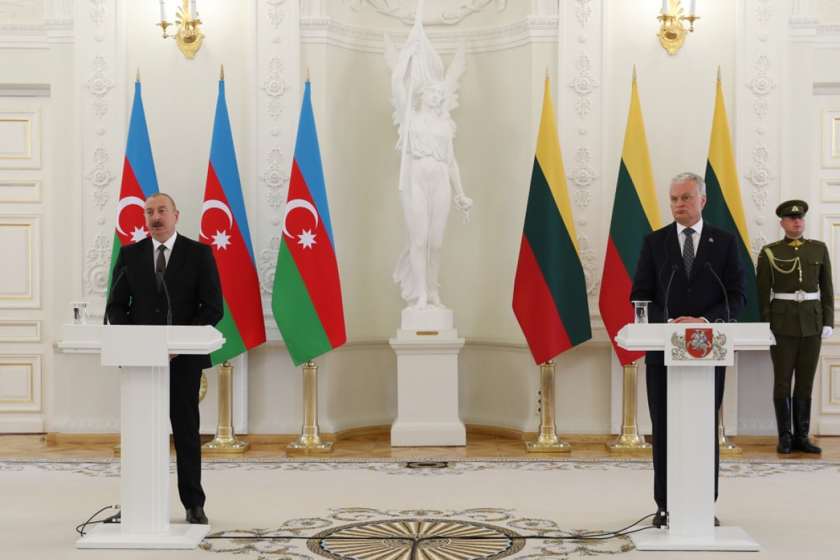 Президенты Азербайджана и Литвы выступили с заявлениями для прессы-ОБНОВЛЕНО-1 