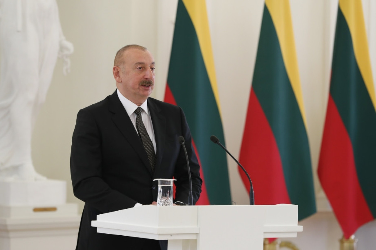 Президент Ильхам Алиев