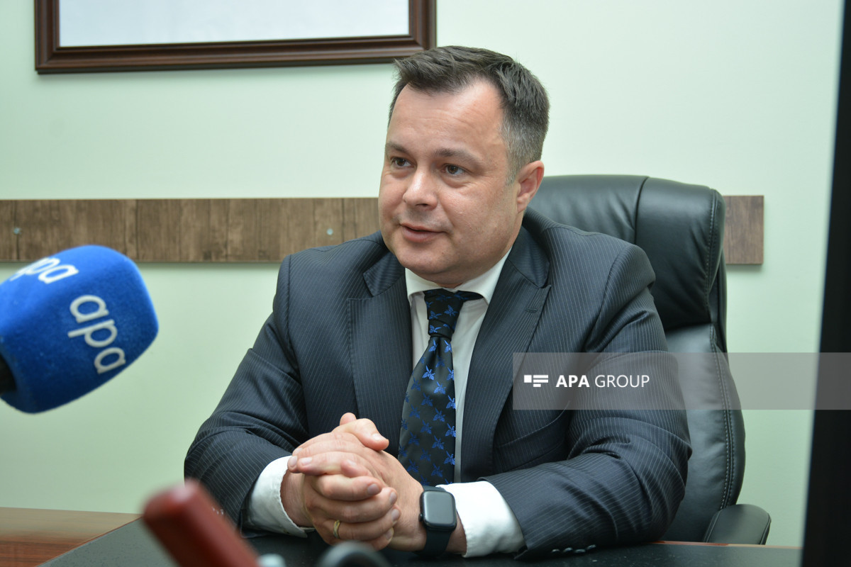 Александр Есауленко