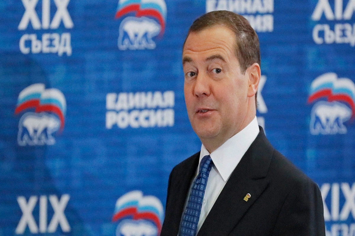 Дмитрий Медведев