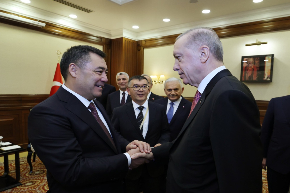 Эрдоган встретился с Садыром Жапаровым в Астане
