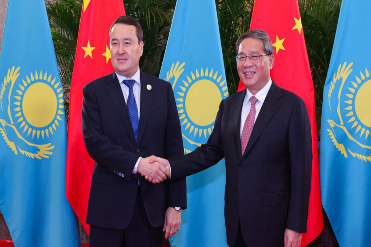 Между Казахстаном и Китаем отменяется визовый режим