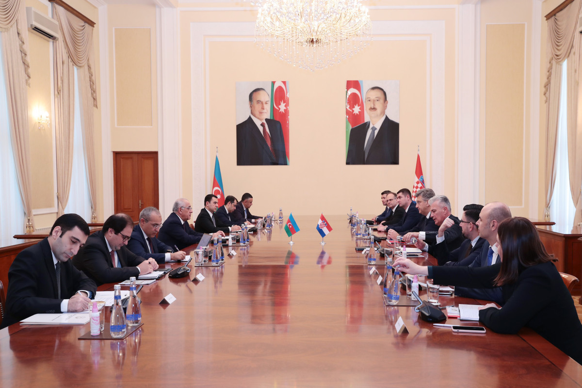 Премьер-министр Азербайджана встретился с хорватским коллегой