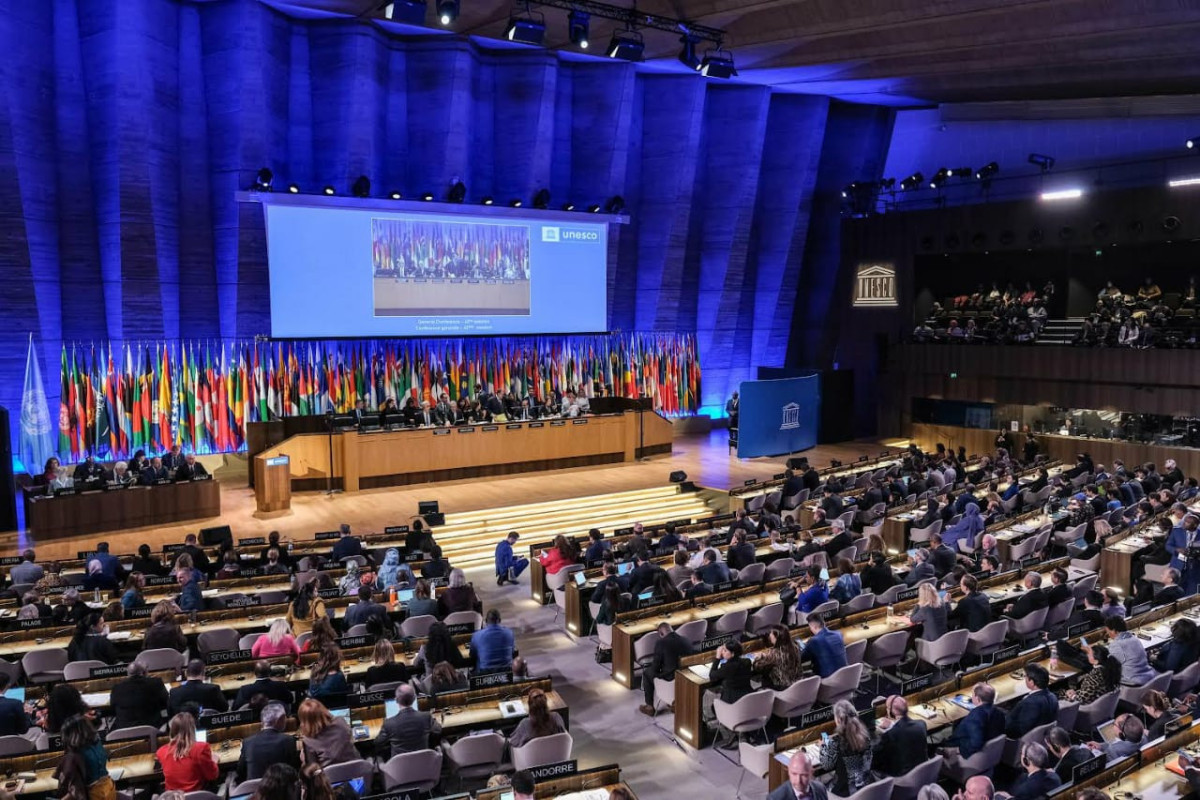 Азербайджан избран вице-президентом 42-й Генеральной конференции ЮНЕСКО