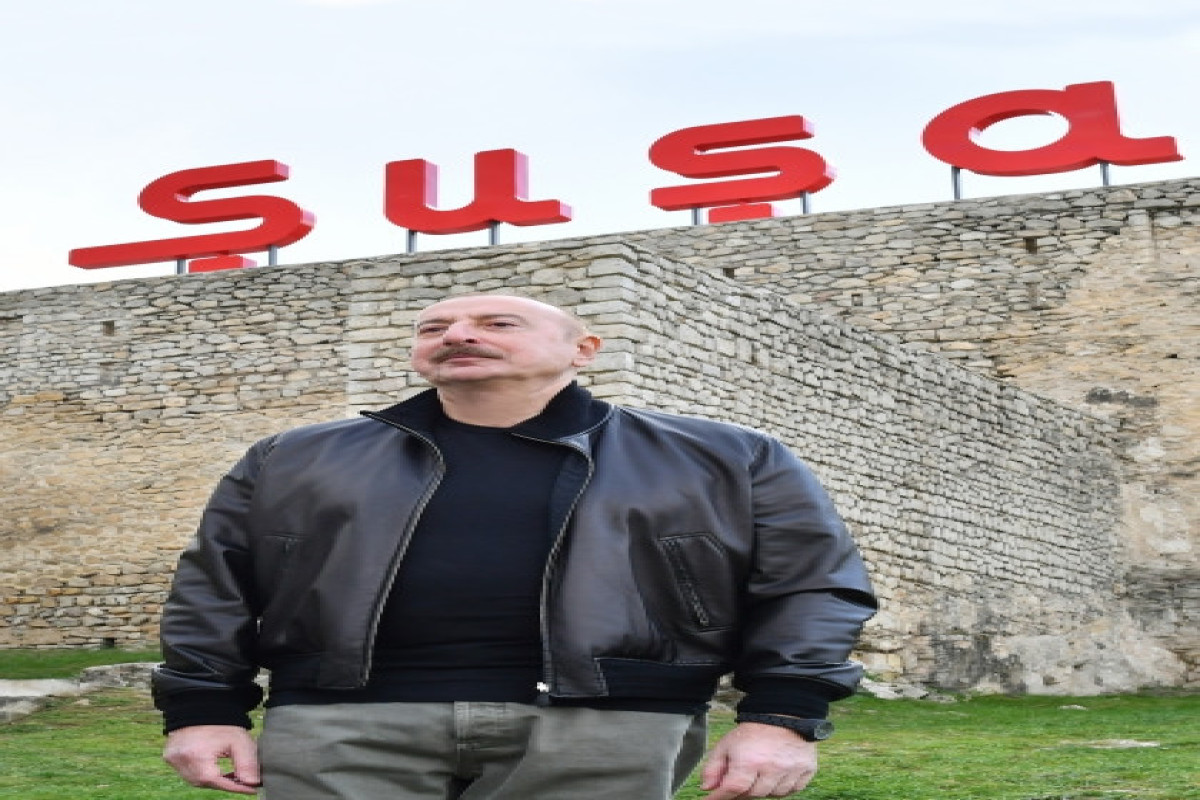 Президент Ильхам Алиев осмотрел  Крепостную стену  и прилегающую территорию в Шуше-ФОТО 