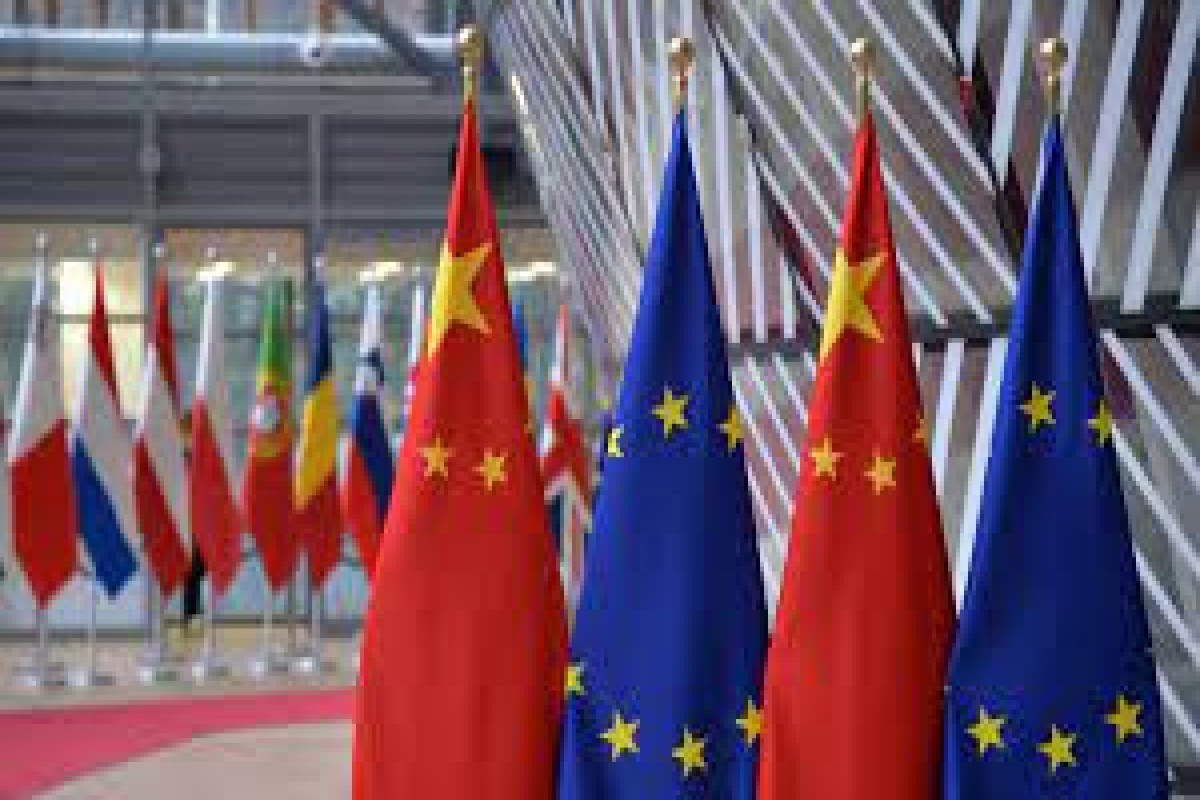 СМИ: ЕС и Китай планируют провести саммит