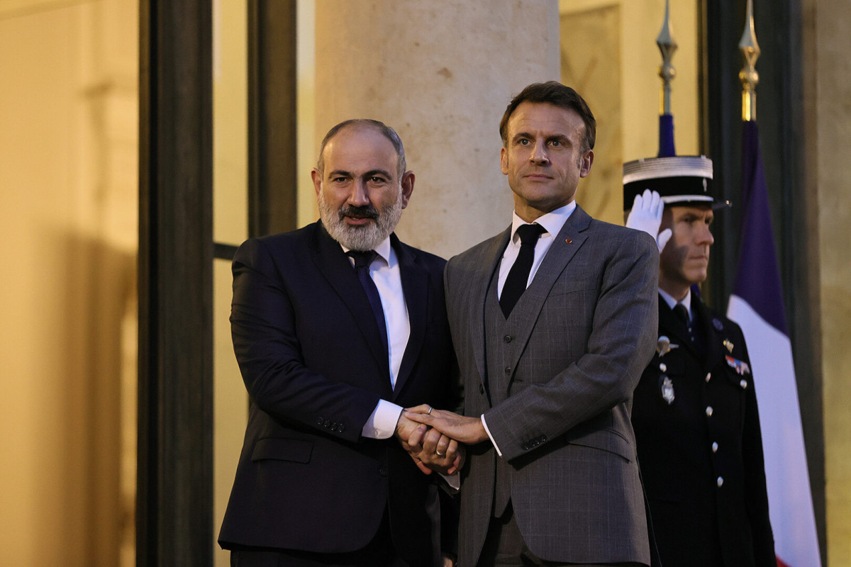 Пашинян встретился с президентом Франции