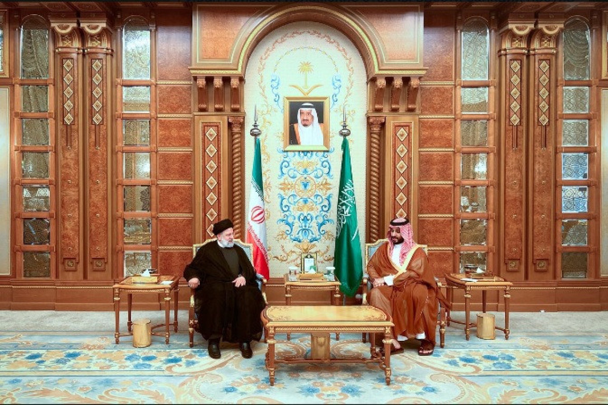 Раиси встретился с наследным принцем Саудовской Аравии