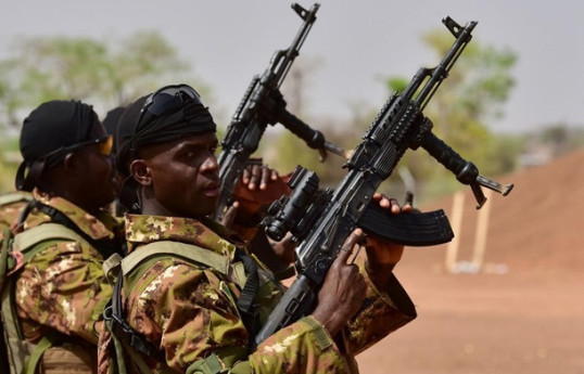 Reuters: В Буркина-Фасо боевики убили 70 человек