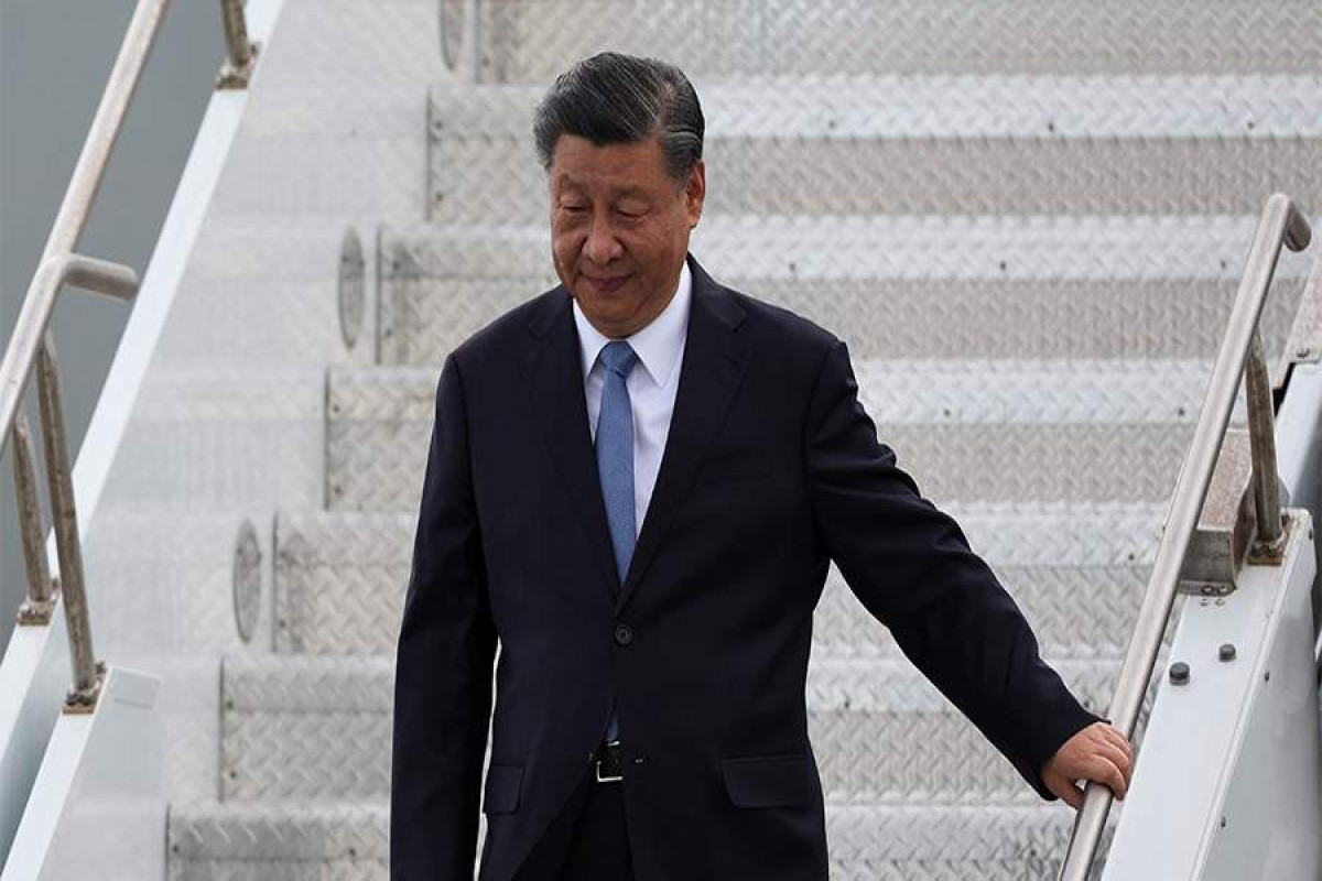 Си Цзиньпин прибыл в США на саммит АТЭС