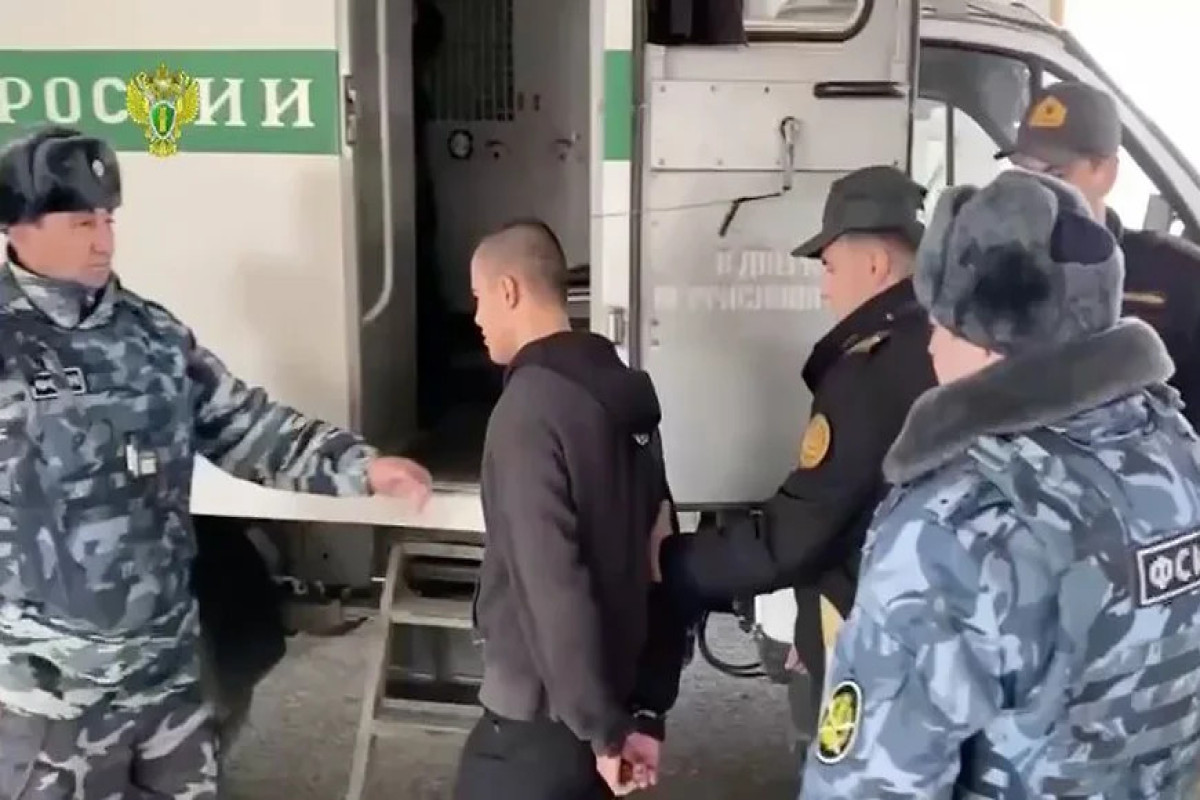 Азербайджанский блогер экстрадирован в Россию -           ВИДЕО 